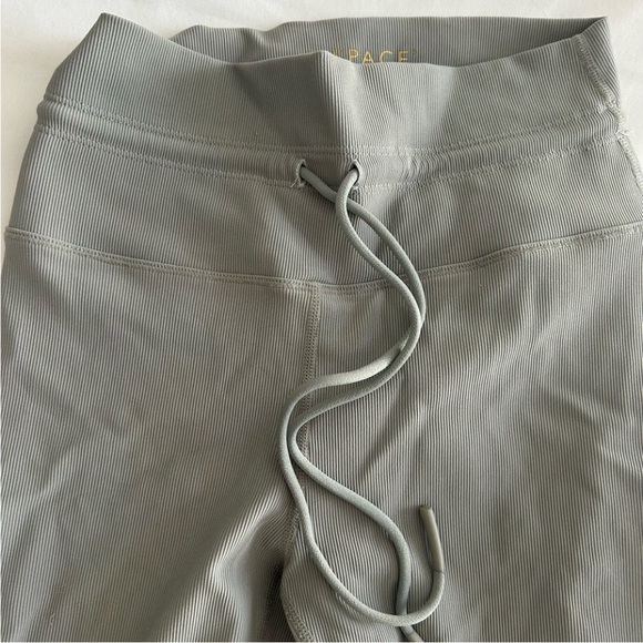 L*Space Active set - Picture 5 of 6